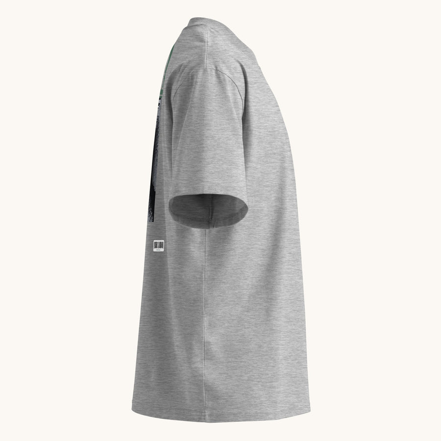 ETHIKKALL T-shirt gris ample en coton biologique avec col montant et épaules tombantes, idéal pour le streetwear.