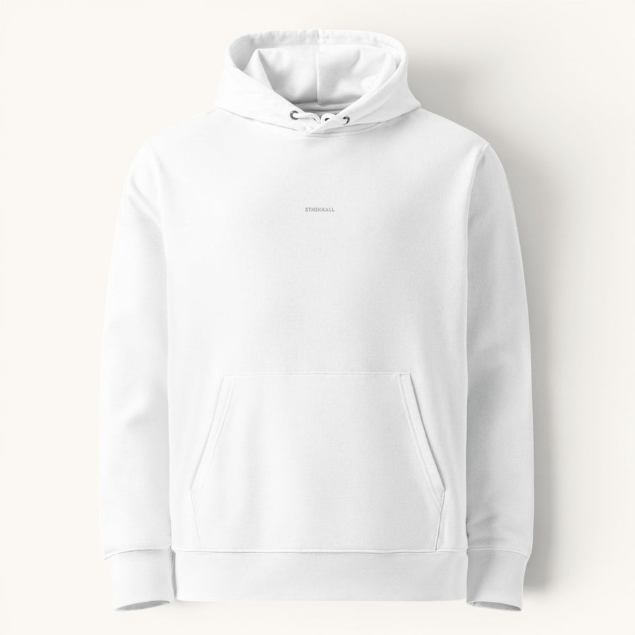 Sweat à capuche unisexe blanc ETHIKKALL en coton organique, avec poche kangourou et logo discret.