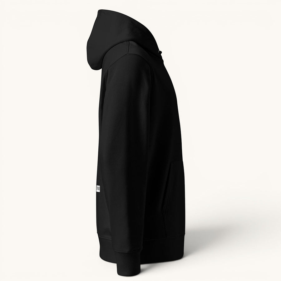 ETHIKKALL sweat à capuche unisexe noir en coton organique, avec poche kangourou et capuche doublée. Coupe standard.