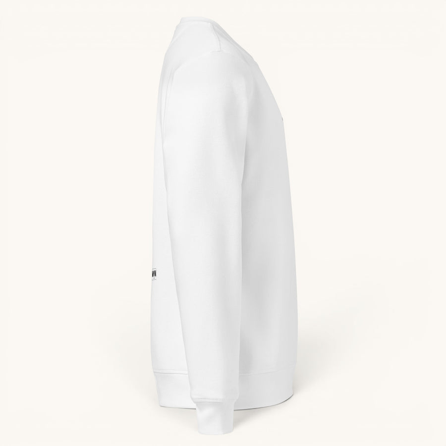 ETHIKKALL sweat-shirt blanc en coton biologique avec détail demi-lune à l'arrière, coupe décontractée.