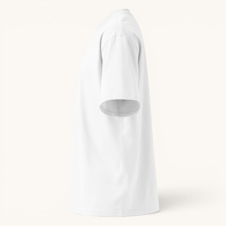 ETHIKKALL T-shirt blanc ample en coton biologique, épaules tombantes, col rond, idéal streetwear.